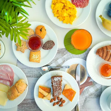 San Salvador ベラーリア・イジェア・マリーナ