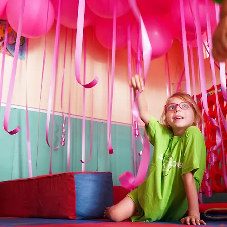 San Salvador ベラーリア・イジェア・マリーナ