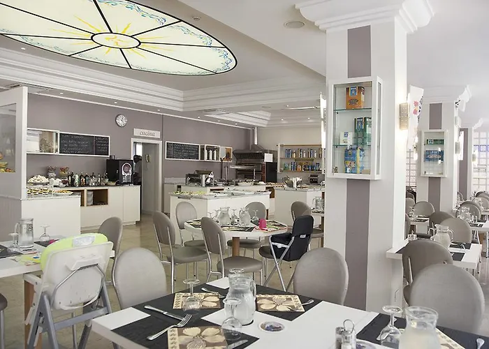 San Salvador Otel Bellaria-Igea Marina