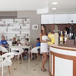 San Salvador 3* Μπελάρια-Ιτζέα Μαρίνα