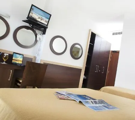 San Salvador Hotel