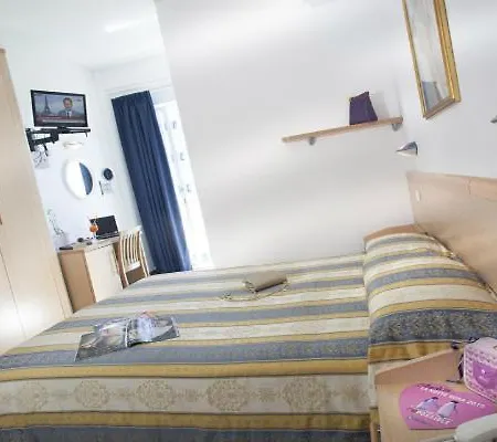 Hotel San Salvador 3*